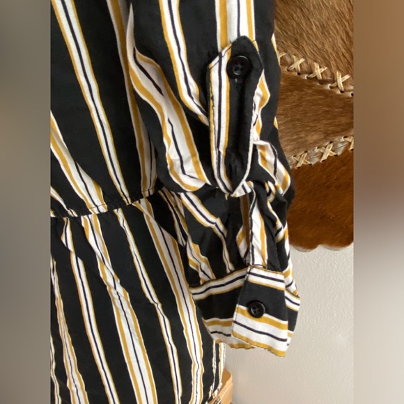 🐦⬛ 4/$20 🐦⬛  Funky Warped Marble Striped Tunic/Dress 3/4 Sleeve - Picture 6 of 7